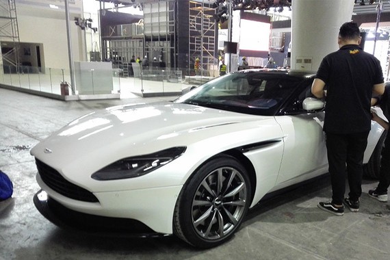 广州车展探馆 阿斯顿·马丁DB11 V8版本