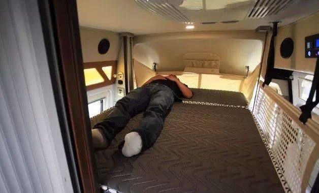 堪称功能最齐全的房车,国五排放蓝牌C照可驾驶