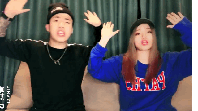 抖音里走交叉步的音乐