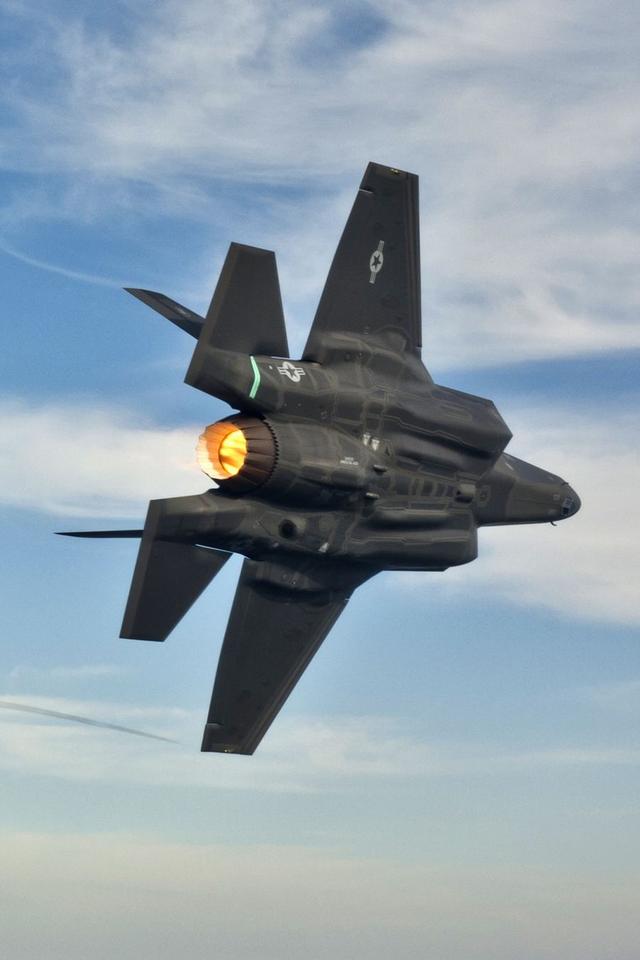 美国f35战机犯低级设计错误生锈…然而更大问题200架面临报废