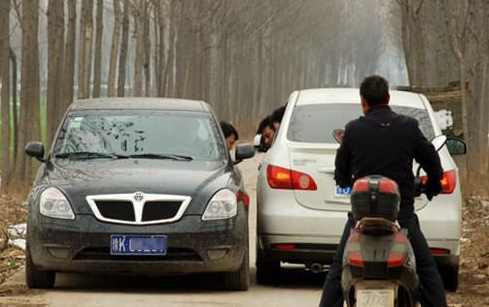 开车遇到窄路手就抖?不要慌,老司机教你轻松过