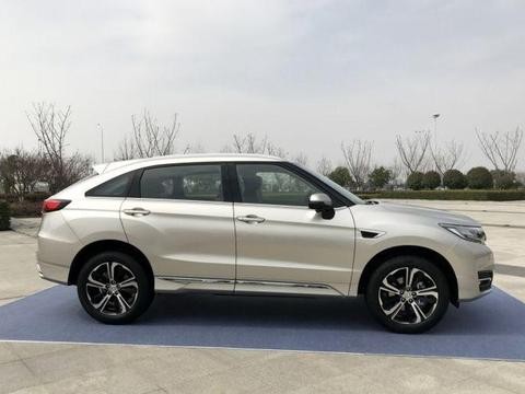 高颜值大空间！性能超越途昂，和汉兰达是孪生兄弟，提车还有优惠