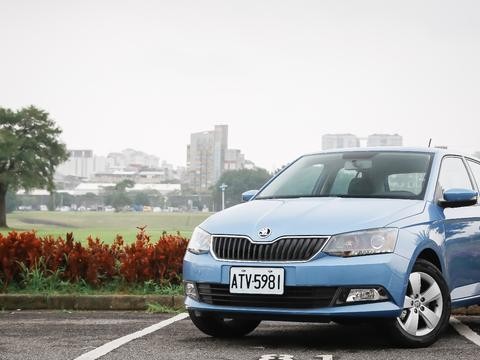 居家小能手 试驾台湾版斯柯达晶锐