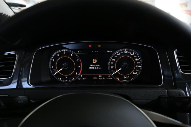 全球最成功的两厢车 2018款高尔夫到店实拍
