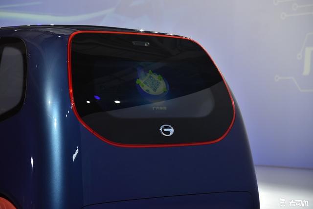 广州车展上荣威：iSPACE你是车族吗？马爸没有教你怎样做车吗？