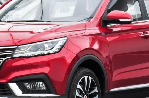 内外奢华、CVT油耗仅6L，上市售8万，你以为就能干过长城？