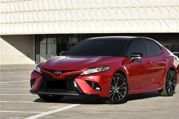 价格下放、圈粉90后、逼的2.0T的雅阁不敢来，新凯美瑞势头真猛