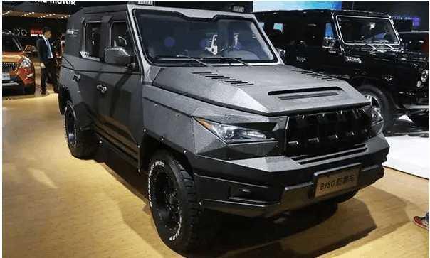 国产民用防暴车, AK47打不穿, 钉子扎不破, 撞不坏, 厉害了!