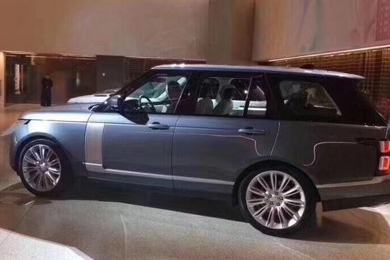 18款路虎揽胜行政全新改版给你不一样的驾乘感