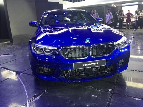 2017广州车展探馆 宝马全新M5实拍