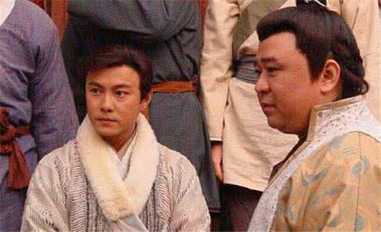 千年世界第一首富，没有任何关系，身价超过六千亿