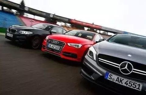 X3、GLC、Q5怎么选？黑科技满满的2018款奥迪Q5能取胜吗？