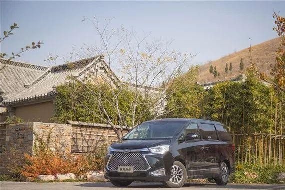 这款“陆上头等舱”，能让你躺着睡到目的地