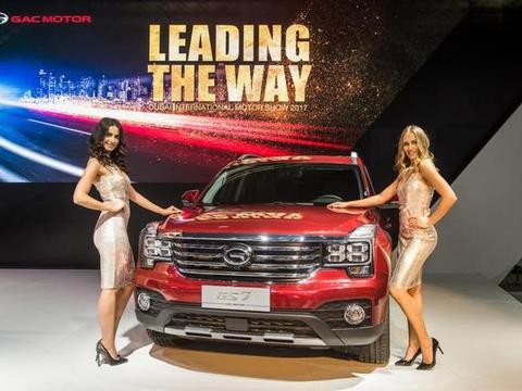 广州车展之前，先看看正在进行的迪拜车展都展出了些啥车？