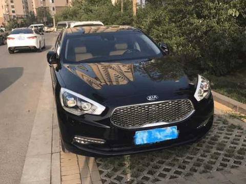 这款豪华轿车, 曾经媲美奔驰、宝马, 现在4S店新车统统6折处理