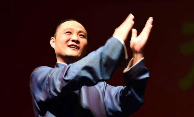 闫云达原名闫宗海,是郭德纲的顶门大弟子.