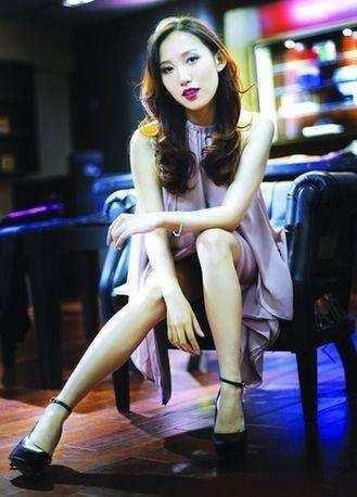 文筱婷街拍图片