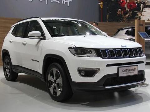 全新Jeep指南者上市！性价比甩汉兰达3条街，售价19.5万起！