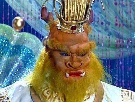 东海龙宫原本在南瞻部洲附近,为何要搬到花果