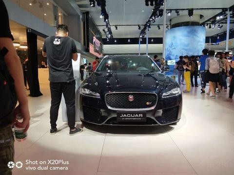 捷豹全新旅行车亮相 硕大的车尾让人热血沸腾