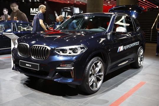 德国宝马汽车首款全电动SUV宝马ix3将于2019年上市