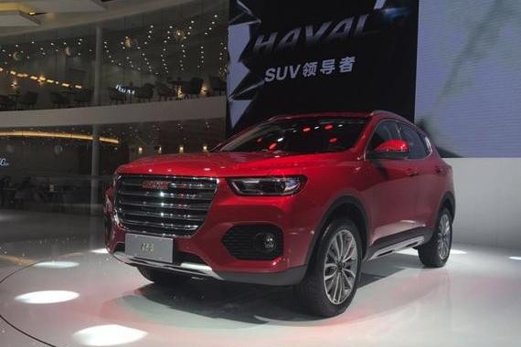 长城也玩套娃？H6缩小版的哈弗H4正式亮相，价格更低还分红蓝标