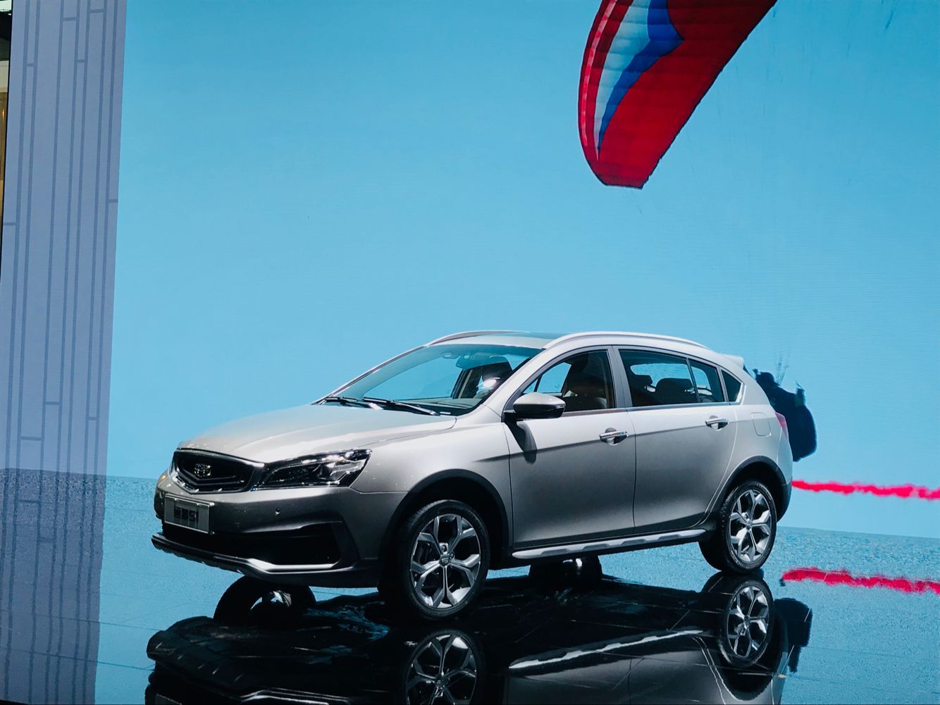 爆款SUV潜质无疑 吉利远景S1广州车展发布售