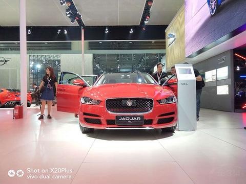 广州车展捷豹无奈讨好中国人口味！轿跑国产后鲜肉变大叔