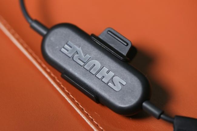 升级为无线蓝牙版后,SE215是怎样成为舒尔最