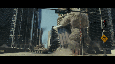 这一次的大猩猩也不孤单,同时变异的还有两个小伙伴,一只巨狼,一只