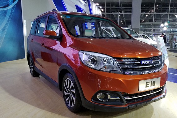 广州车展：卡威全新纯电动MPV E10亮相