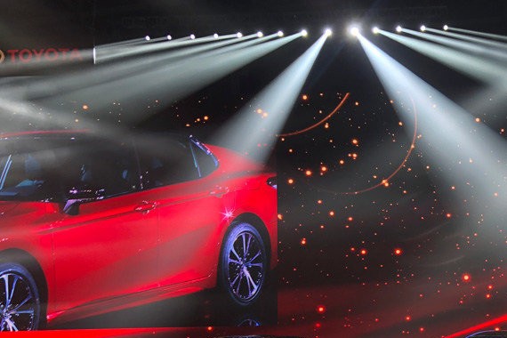 全新凯美瑞：颜值与操控痛击日系竞品，主动安全配置横扫全局?