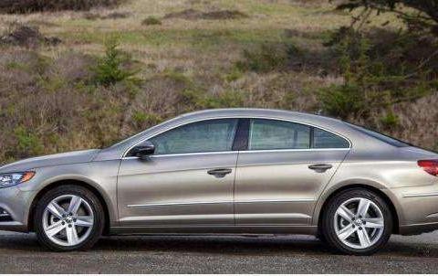 号称国产最帅轿跑, 长4米8, 配全景天窗, 动力1.8T才10万