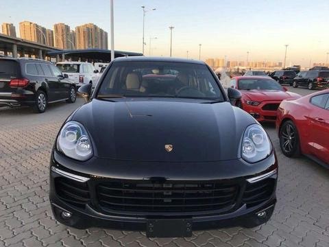 17款保时捷卡宴3.6铂金版SUV豪华车