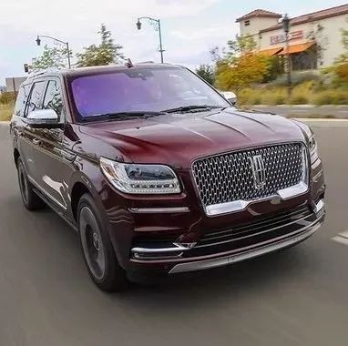 这辆车虽然看着“又笨又大”，但开着能让你欲罢不能！