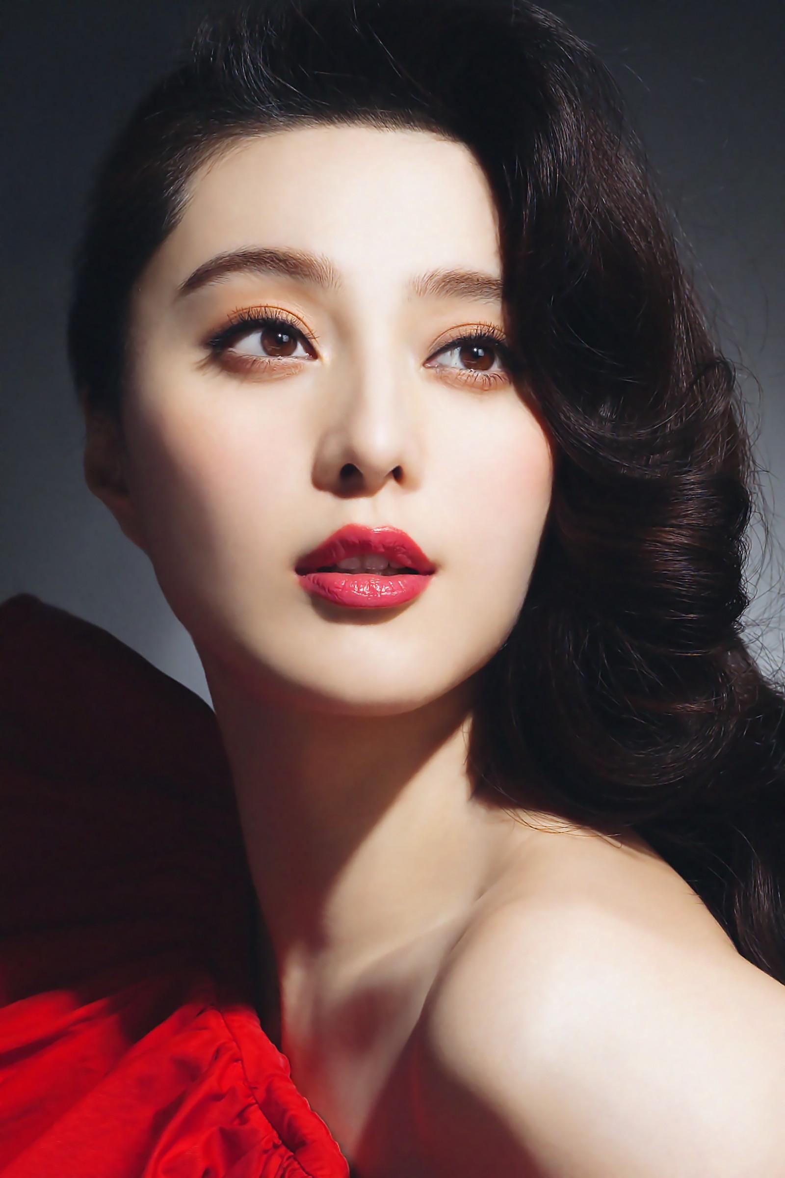 范冰冰美照合集，每一张都是精美壁纸