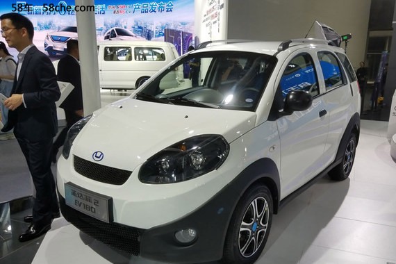 2017广州车展 圣达菲2 EV180正式亮相