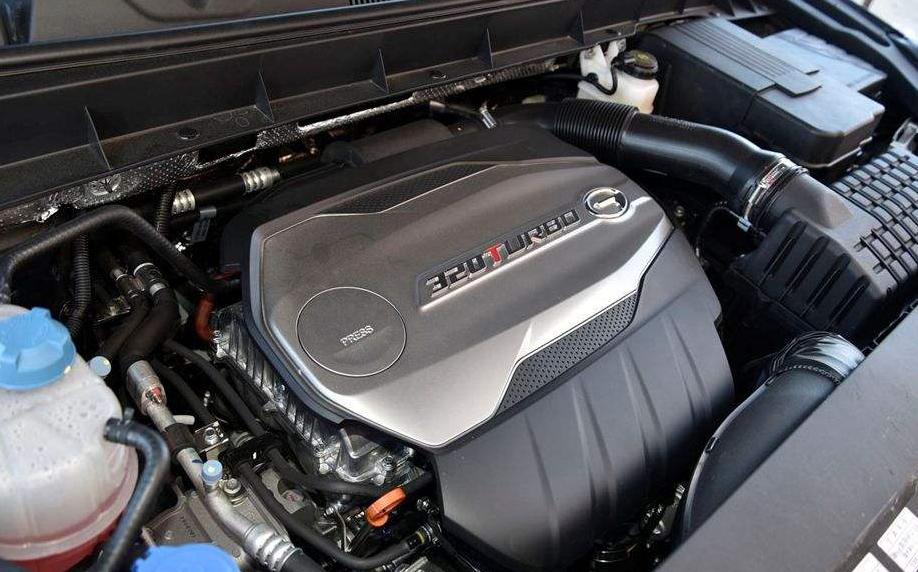 轴距3米搭GS8同款引擎,传祺在广州车展发布首