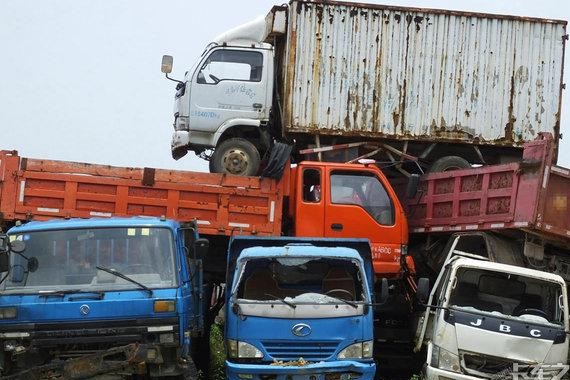 国三车报废补贴难拿 挂靠公司不让用户换车 卡车司机很无奈