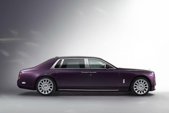 2017广州国际车展 | 劳斯莱斯全新幻影首次公众亮相