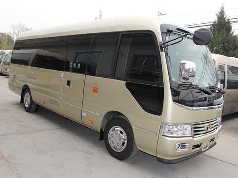 丰田考斯特改装内饰-丰田柯斯达12座豪华版顶配