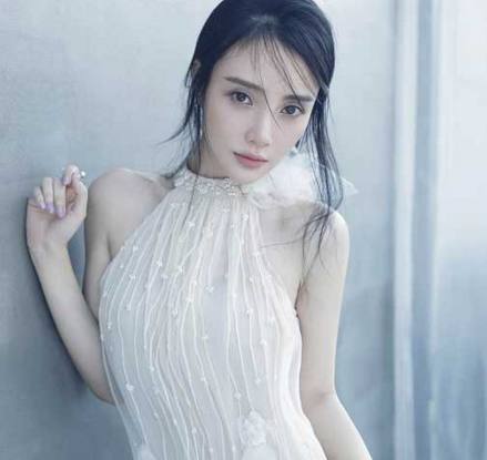 扒一扒李晨的六段情史，李小璐为他付出太多，牺牲最大！
