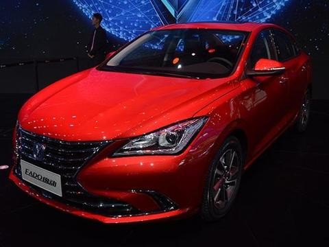 这台新车很有雷克萨斯既视感，轴距2700mm，艾瑞泽5帝豪最强对手