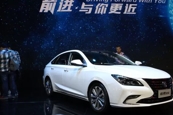 10万级的国产“雷克萨斯”亮相，号称合资车杀手！