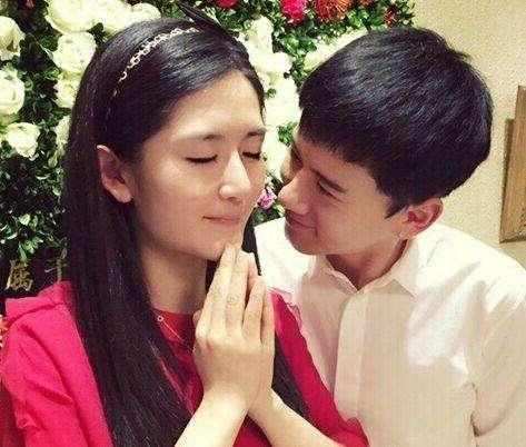 孙俪婚礼上对邓超说对我好点, 被邓超的回答感动哭了