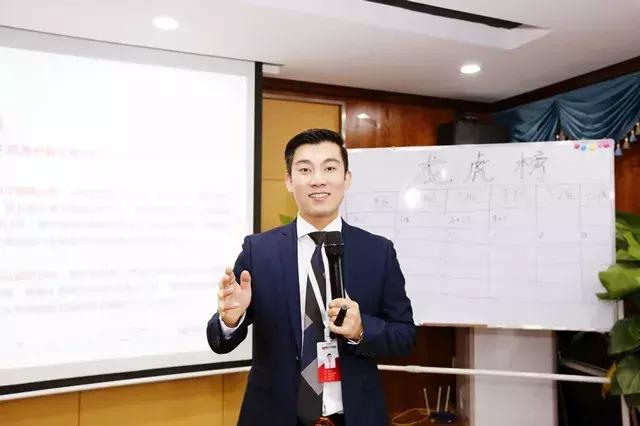 康正汽车集团不断强化员工服务意识,各超市店