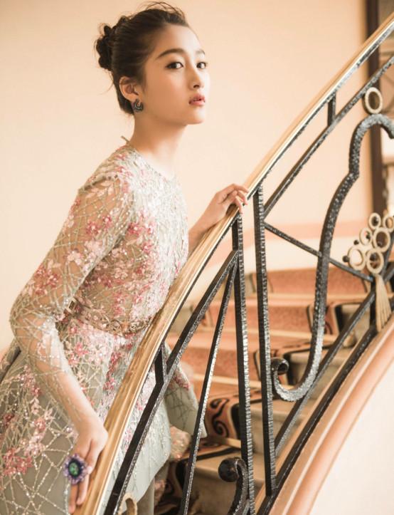 鹿晗想在28岁结婚,关晓彤八字回应要提前结婚