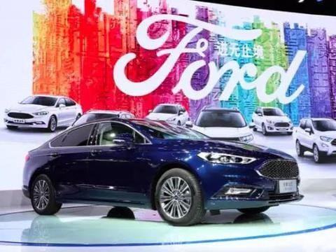 百公里综合工况油耗2.0L纯电续航52公里，福特新蒙迪欧PHEV亮相