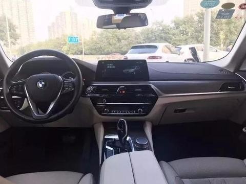 喜欢操控又要有面子？这款车专为成功的男人打造