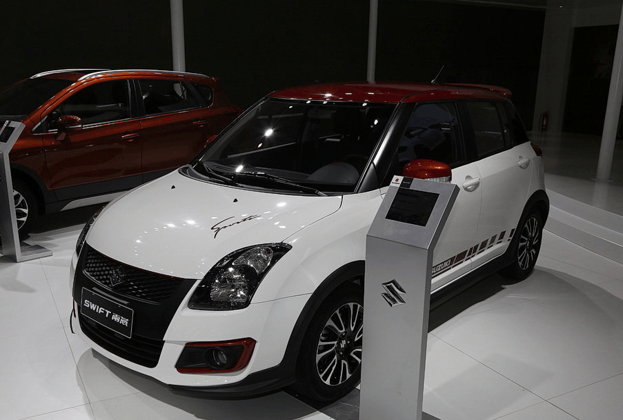 铃木新车即将改款上市, 悬浮车顶配涡轮动力, 油